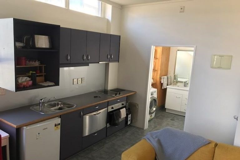 Photo of property in Edward Street Apartments, 22/3 Edward Street, Te Aro, Wellington, 6011