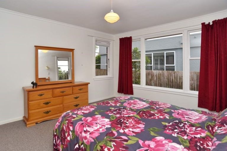 Photo of property in 1/11 Clouston Street, Saint Martins, Christchurch, 8022