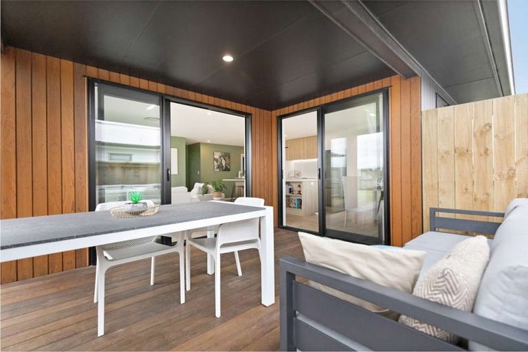 Photo of property in 18 Mcwatters Drive, Ngatea, 3503