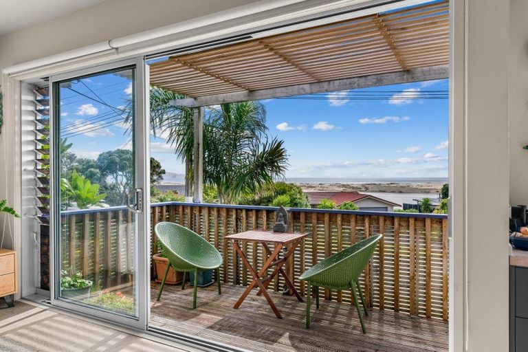 Photo of property in 42 Cheviot Street, Mangawhai Heads, Mangawhai, 0505