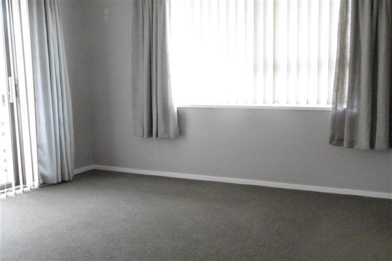 Photo of property in 36 Okura River Road, Okura, Albany, 0792