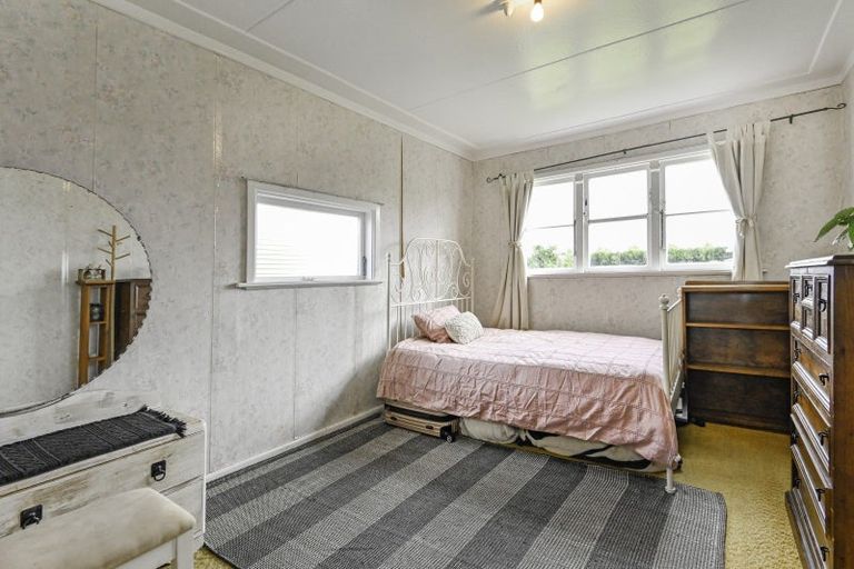 Photo of property in 155 School Road, Clive, 4102