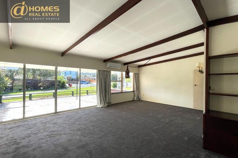 Photo of property in 10 Manuka Street, Orewa, 0931