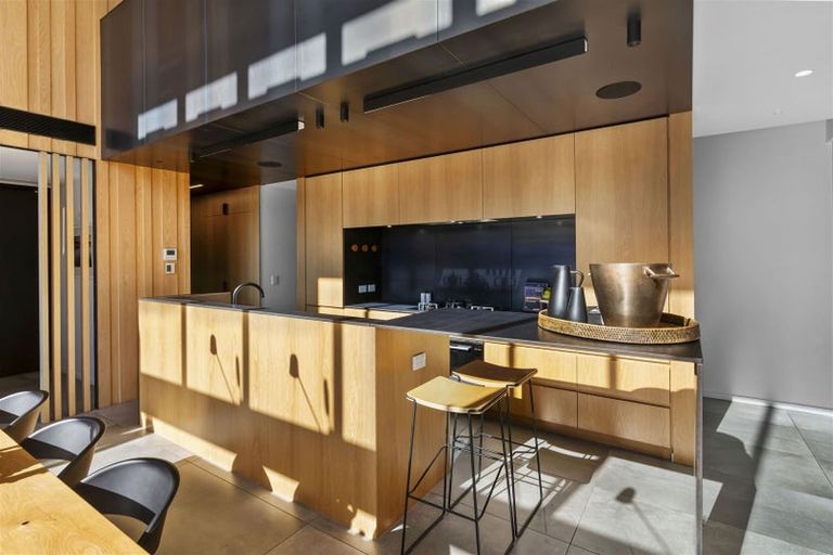 Photo of property in 9 Walnut Avenue, Strowan, Christchurch, 8052