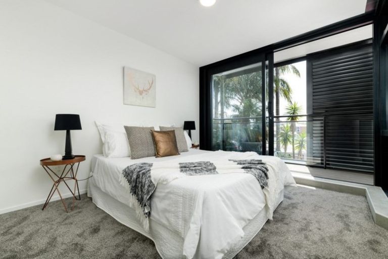 Photo of property in 2-06/424 Maunganui Road, Mount Maunganui, 3116