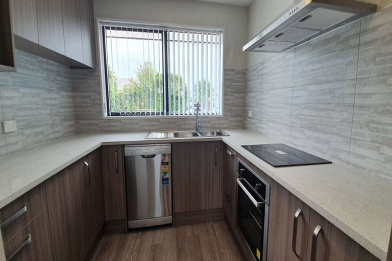 Photo of property in 2 Tika Street, Riccarton, Christchurch, 8041