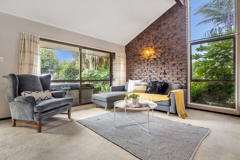 Photo of property in 9 Wilfred Street, St Andrews, Hamilton, 3200