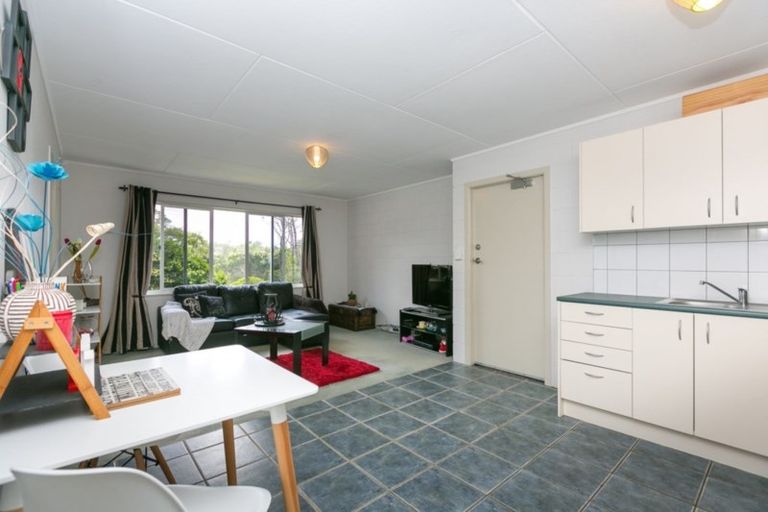 Photo of property in 7/57 Carrington Street, Lower Vogeltown, New Plymouth, 4310