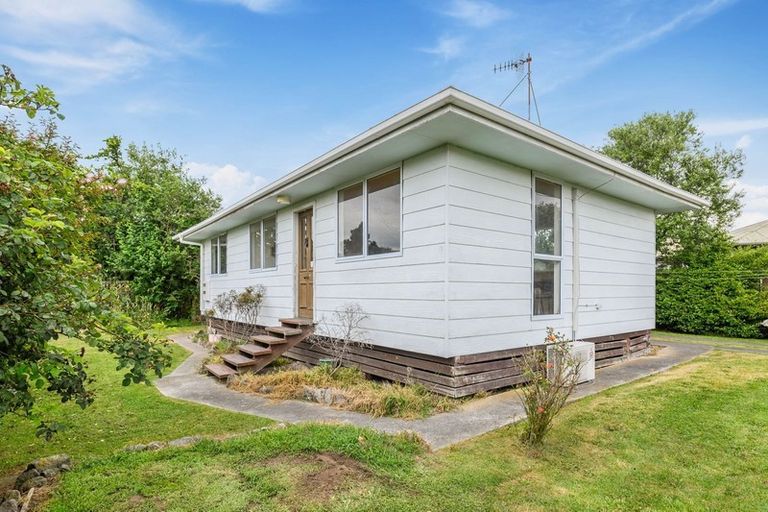 Photo of property in 10 Hannah Road, Hannahs Bay, Rotorua, 3010