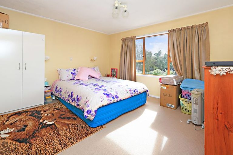 Photo of property in 2/21 Glenmore Road, Sunnyhills, Auckland, 2010