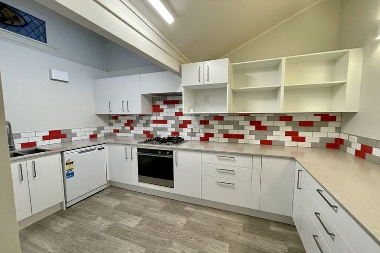 Photo of property in 8 Ascot Street, Thorndon, Wellington, 6011