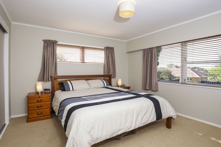 Photo of property in 6 Dolbear Street, Titirangi, Auckland, 0604