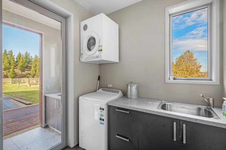 Photo of property in 80 Waikerikeri Vly Road, Springvale, Alexandra, 9391