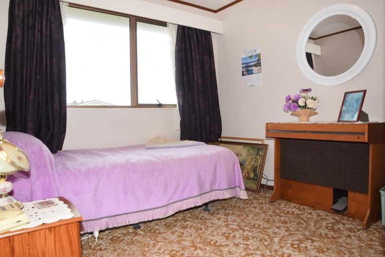 Photo of property in 17 Milford Street, Heidelberg, Invercargill, 9812