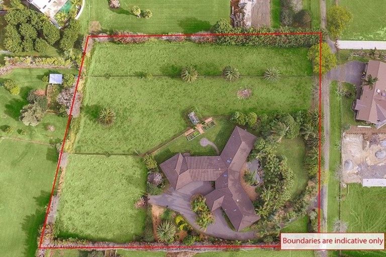 Photo of property in 115 Pararekau Road, Karaka, Papakura, 2580