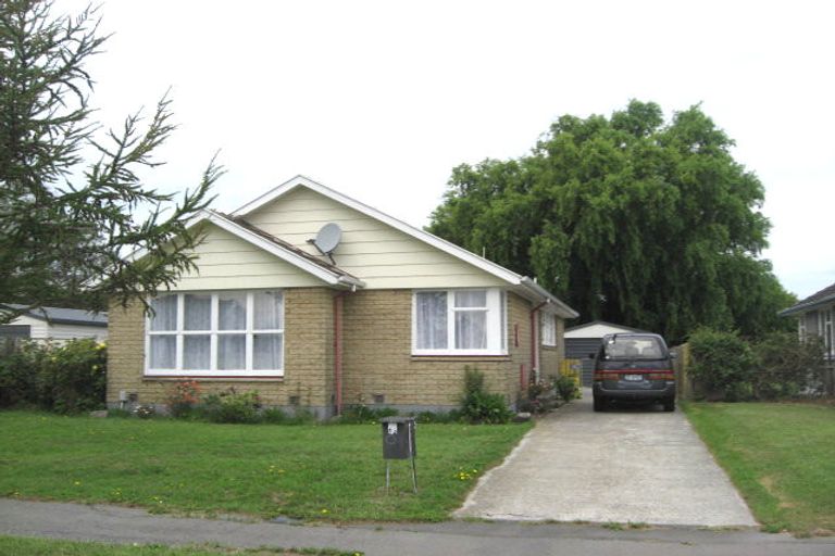 Photo of property in 13 Callan Place, Hoon Hay, Christchurch, 8025