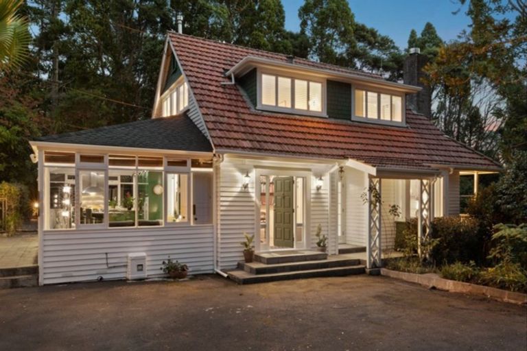 Photo of property in 367b Titirangi Road, Titirangi, Auckland, 0604