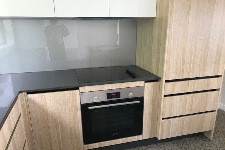 Photo of property in 9 Hihi Place, Waikanae, 5036