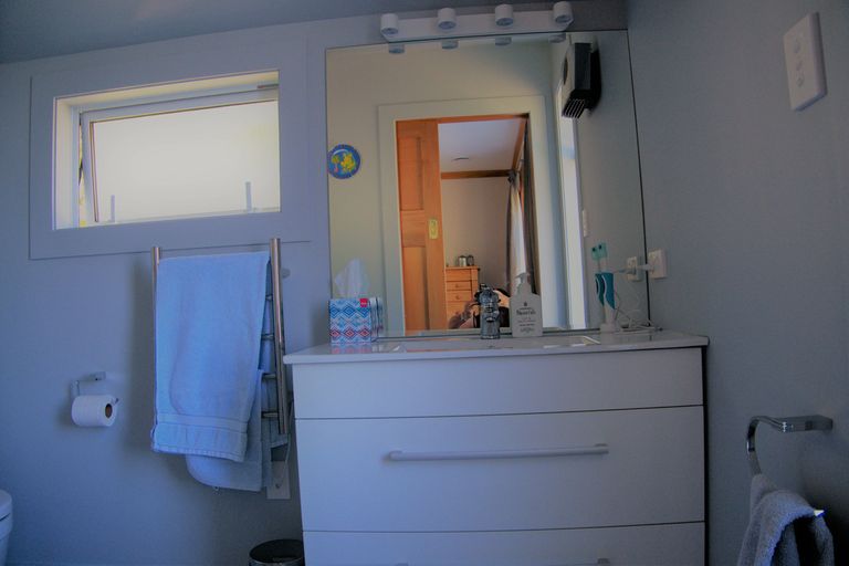 Photo of property in 2 Milford Street, Moeraki, Palmerston, 9482