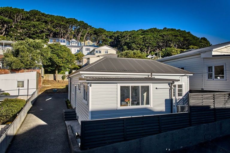 Photo of property in 113 Austin Street, Mount Victoria, Wellington, 6011