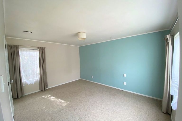 Photo of property in 46 Oakfield Crescent, Pukete, Hamilton, 3200