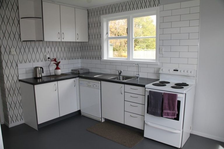 Photo of property in 56 Fonblanque Street, Westport, 7825