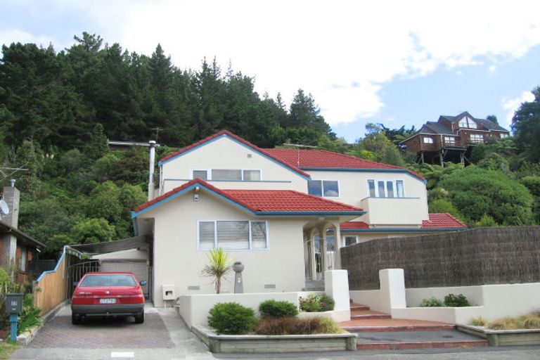 Photo of property in 77 Sunbrae Drive, Silverstream, Upper Hutt, 5019