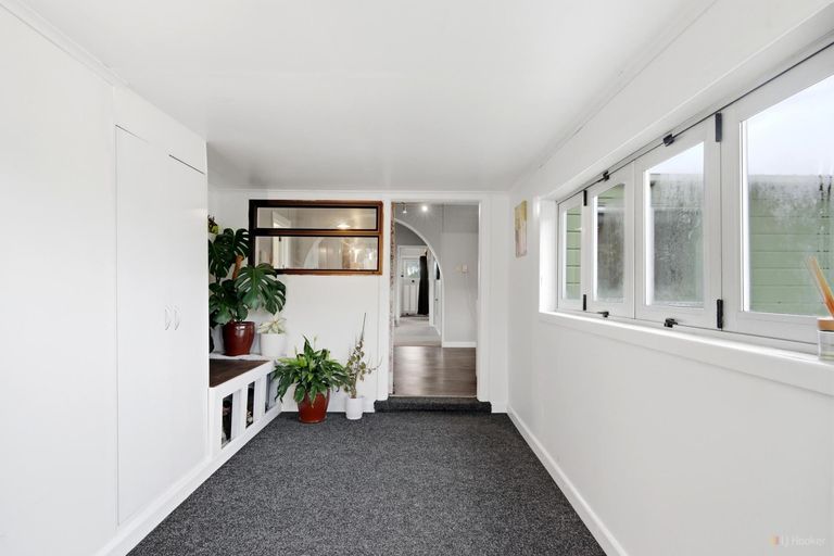 Photo of property in 24 Queen Street, Pareora, 7912