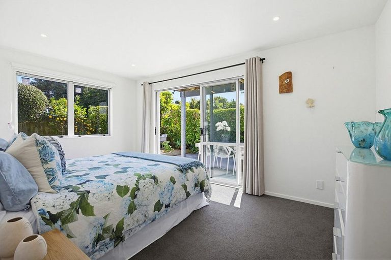 Photo of property in 22a Main Road, Titahi Bay, Porirua, 5022
