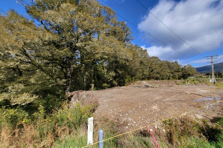 Photo of property in 774 Atarau Road, Atarau, Blackball, 7871