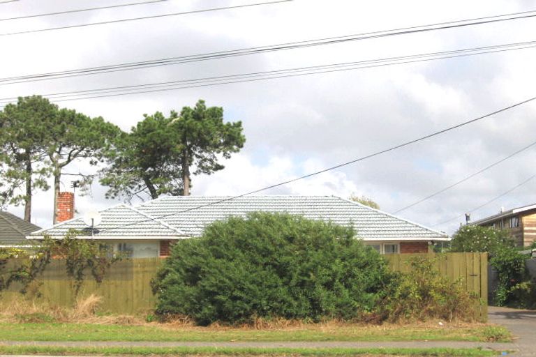 Photo of property in 520 Swanson Road, Ranui, Auckland, 0612