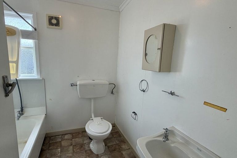 Photo of property in 81 Maxwells Line, Awapuni, Palmerston North, 4412
