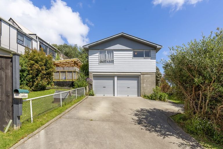 Photo of property in 8 Mamaku Street, Paraparaumu, 5032