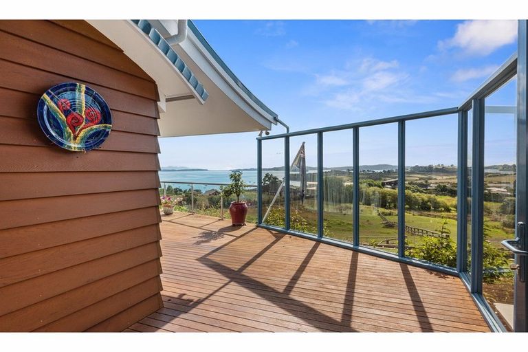 Photo of property in 635 Mahurangi East Road, Algies Bay, Warkworth, 0920