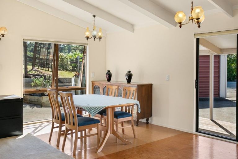 Photo of property in 215 Kempthorne Road, Russell, 0272