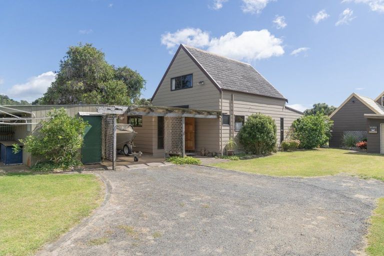 Photo of property in 21a Harsant Avenue, Hahei, Whitianga, 3591
