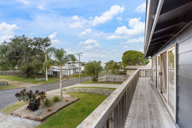 Photo of property in 105 Blane Place, Whangamata, 3620