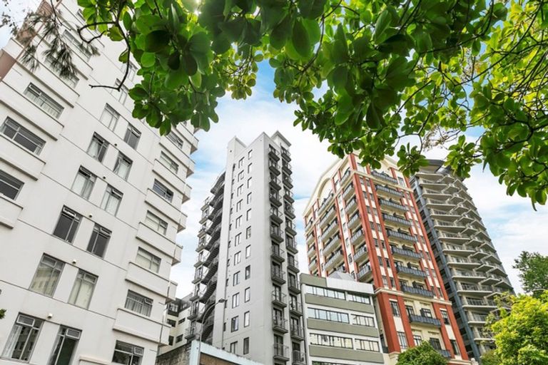 Photo of property in The Crescent Apartments, 202/36 Eden Crescent, Auckland Central, Auckland, 1010
