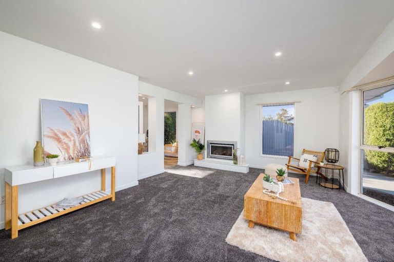 Photo of property in 19a Lake Terrace Road, Burwood, Christchurch, 8061
