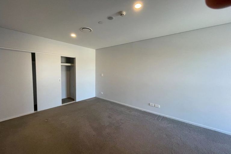 Photo of property in 323/3 Kaipiho Lane, Albany, Auckland, 0632