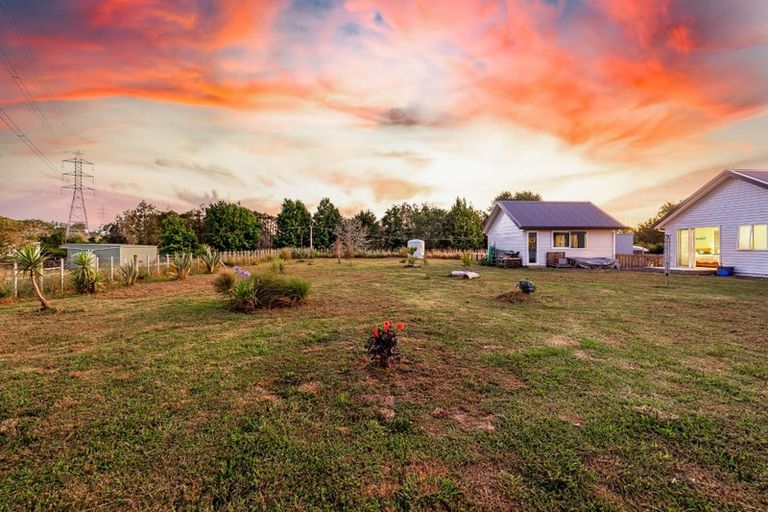 Photo of property in 34 Brookvale Lane, Taupaki, 0782