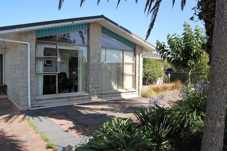 Photo of property in 1 Cook Street, Carters Beach, Westport, 7825