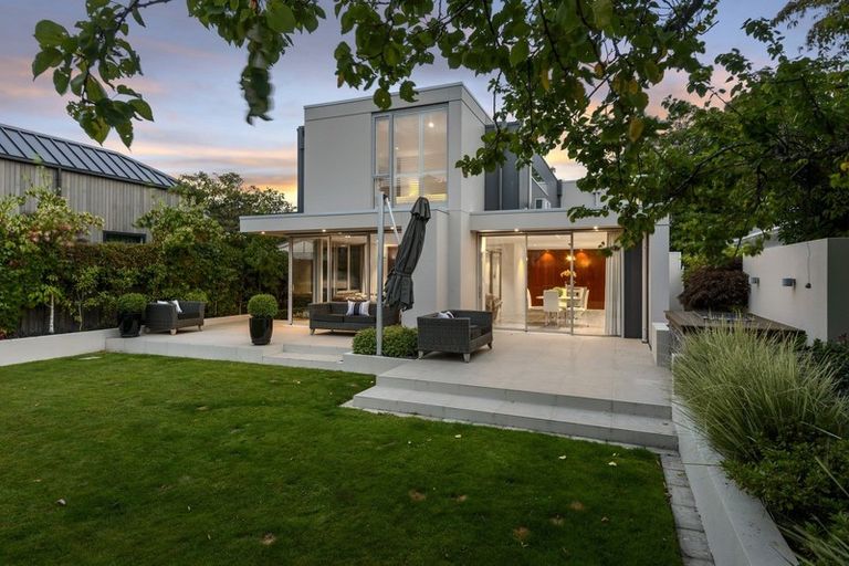 Photo of property in 67 Leinster Road, Merivale, Christchurch, 8014