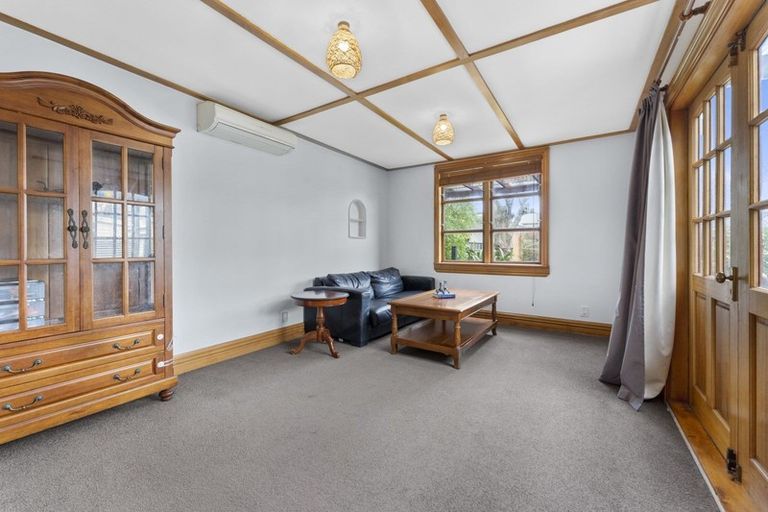 Photo of property in 298 Ruahine Street, Terrace End, Palmerston North, 4410
