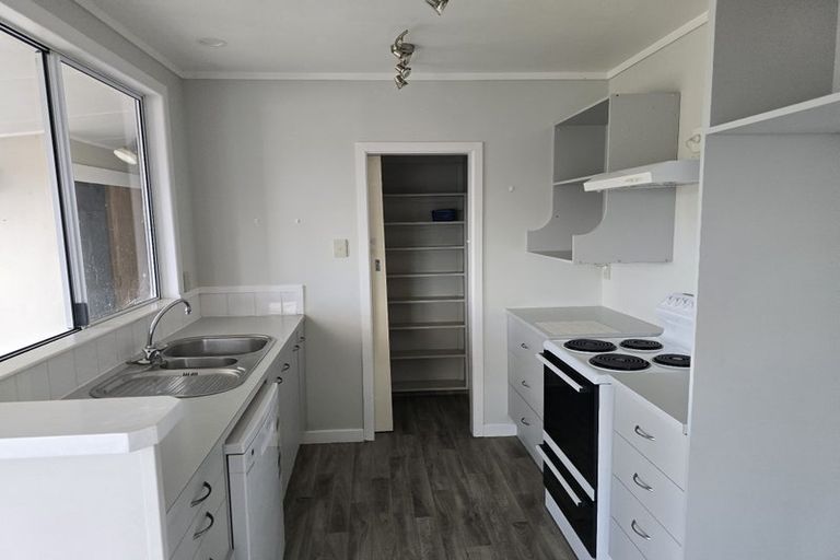 Photo of property in 100 Pipiroa Road, Ngatea, 3503