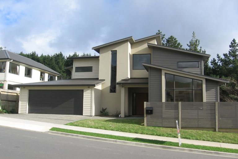 Photo of property in 10 Winsley Terrace, Churton Park, Wellington, 6037