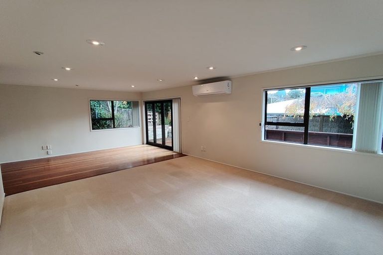 Photo of property in 2/87 Clovelly Road, Bucklands Beach, Auckland, 2012