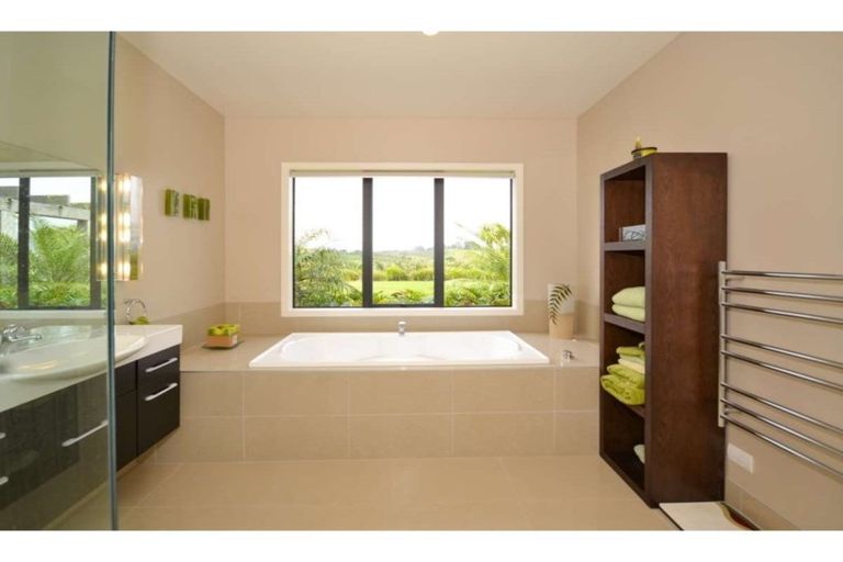 Photo of property in 109 Te Kowhai Point Road, Kerikeri, 0294