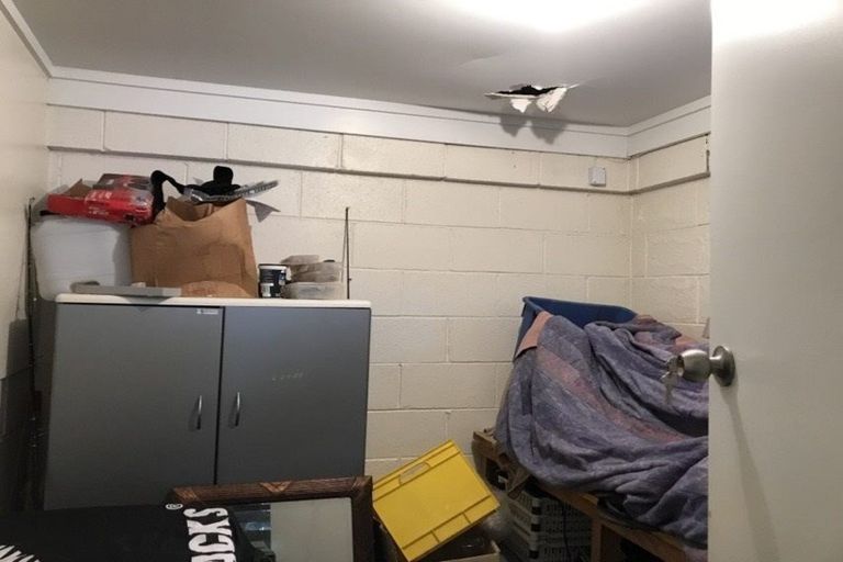 Photo of property in 1/68 Great South Road, Manurewa, Auckland, 2102