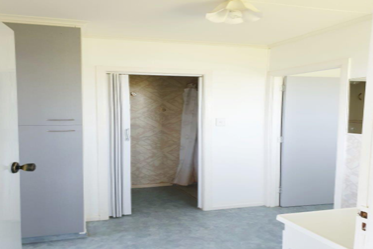 Photo of property in 24 Beach Road, Glenbrook, Waiuku, 2681